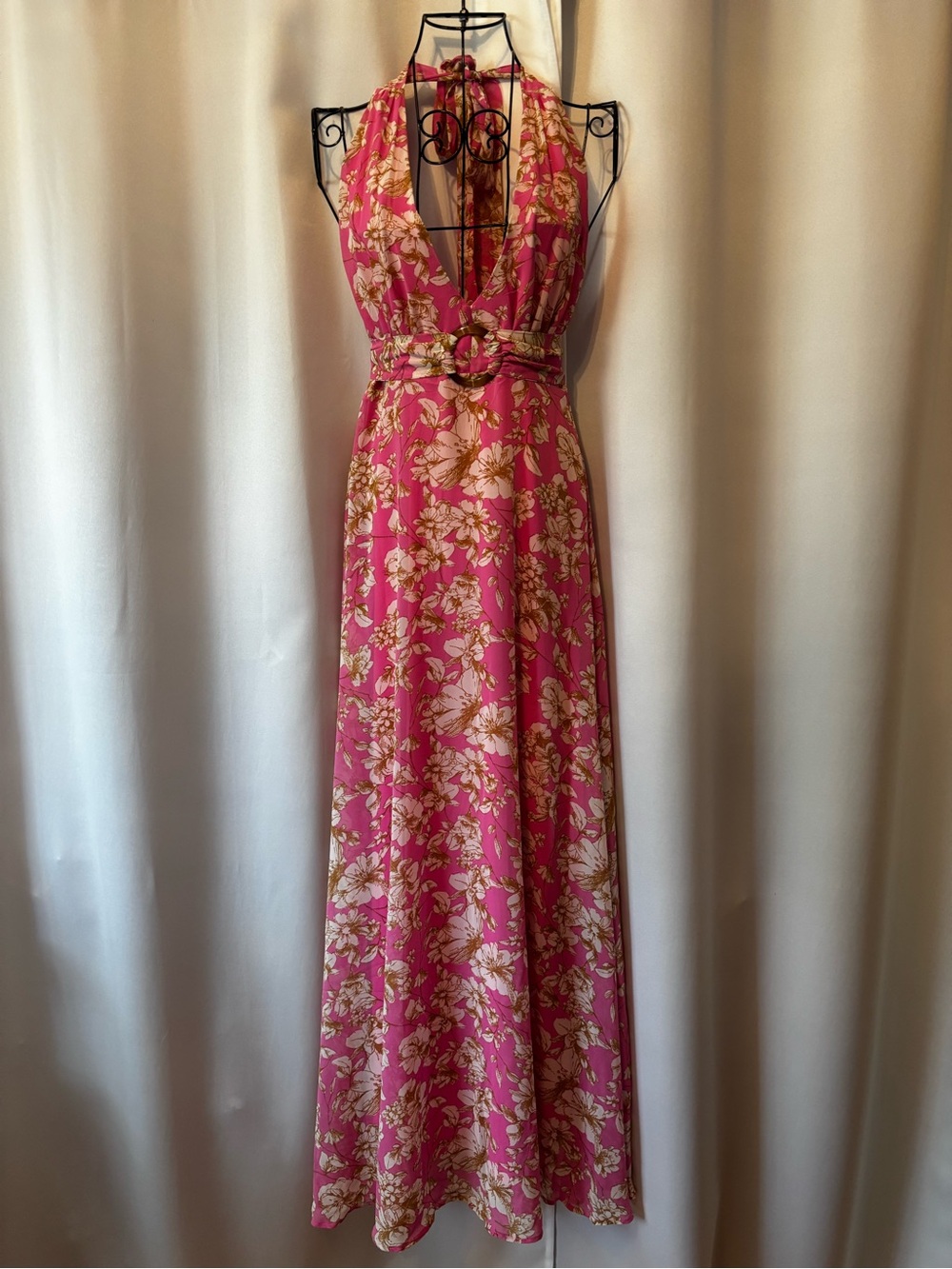 💕 NWT Love By Design Chiffon Belted Printed Halter Maxi Dress